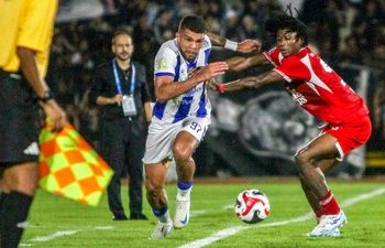 Persib Kalah, Bojan Hodak Mencak-Mencak Sebut Gol Bodoh