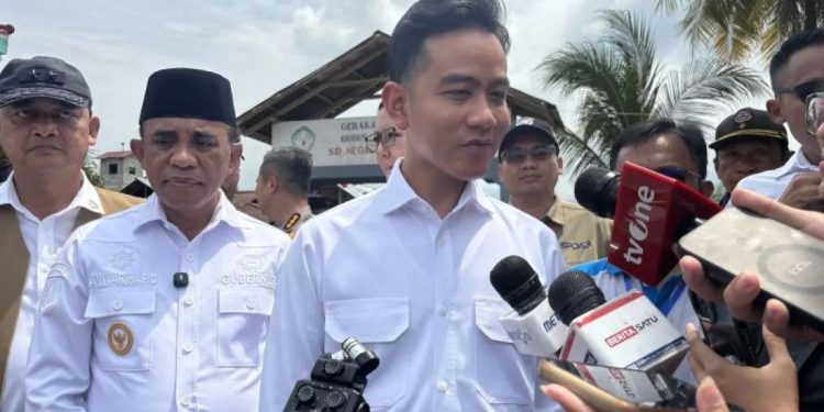 Staf Khusus Bantah Isu Wapres Gibran Main Padel Saat Demo Besar di Jakarta