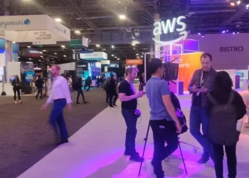 AWS Tumbang! Layanan Penerbangan dan Perbankan Sempat Terhenti