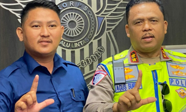 Cetak Rekor Penurunan Fatalitas 30 Persen, Kakorlantas Polri Raih Penghargaan Operasi Ketupat