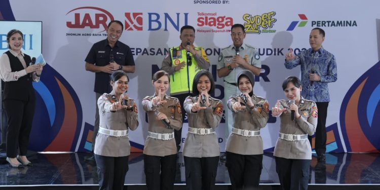 Kakorlantas Polri Resmi Lepas Tim Monitor Mudik Metro TV 2026