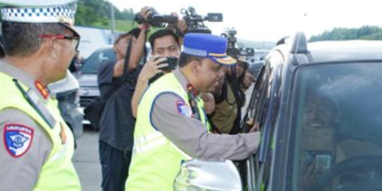 pengamanan arus mudik Lebaran 2026 di Gerbang Tol Kalikangkung