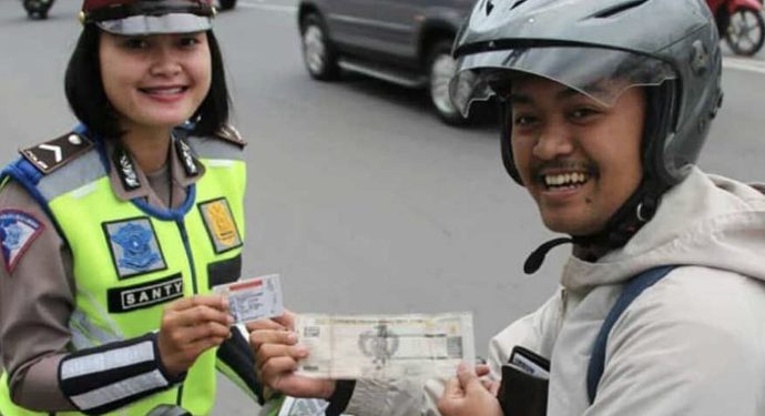 Pergeseran Paradigma Polantas: Menempatkan Empati sebagai Pusat Pelayanan Publik