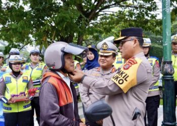 Keadilan di Atas Aspal: Mengapa Tertib Lalu Lintas Adalah Keadilan Sosial?