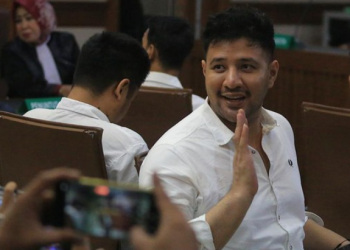 Terbukti Mengendalikan Peredaran Narkoba, Ammar Zoni Resmi Divonis 7 Tahun Penjara